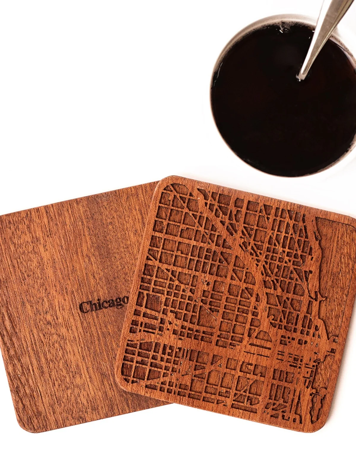 

Подставка для стаканов с картой Чикаго, Милуоки, Детройта от O3DesignStudio, оригинальный дизайн, подарок, американский стиль, резьба по дереву, декор для дома