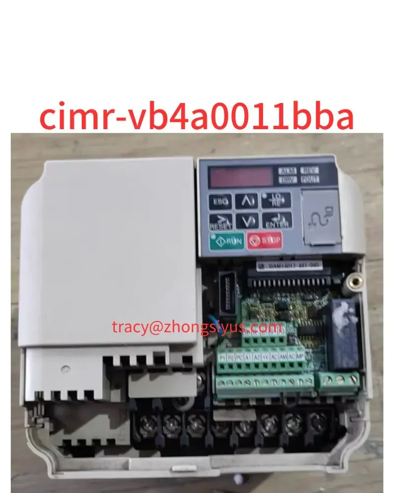 

Used inverter cimr-vb4a0011bba 3.7 kw 380V