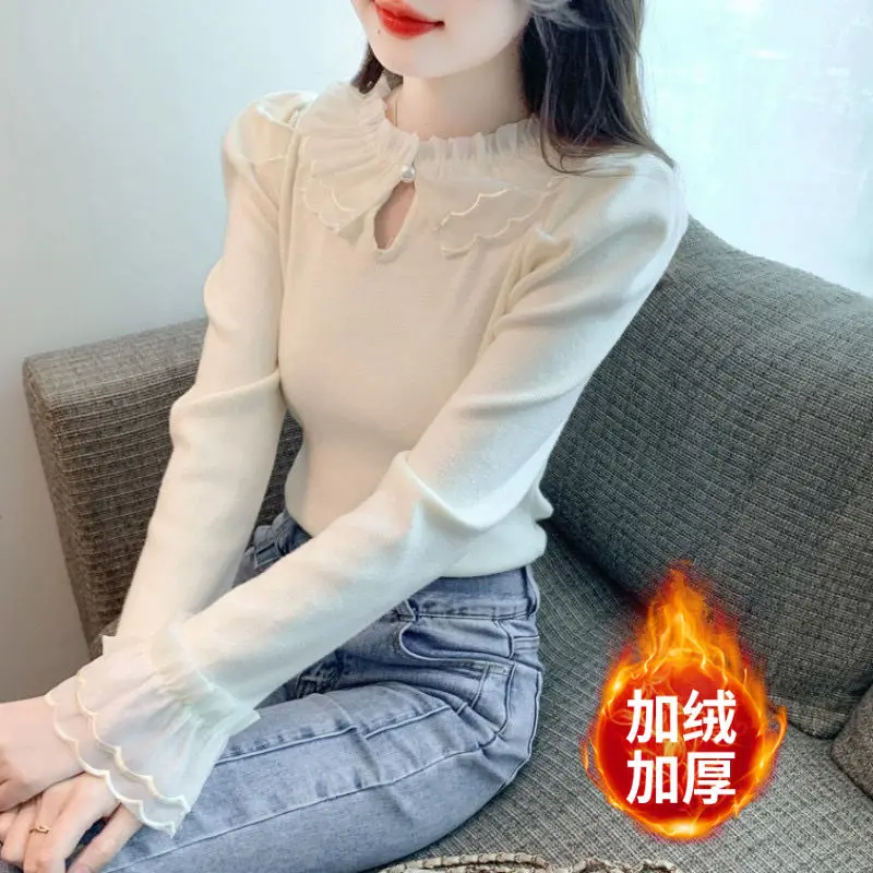 

2025 Winter New Base Knit Sweater Lace Petal Collar Hollow Inner Sweater Fashionable Bubble Puff Sleeves for Women