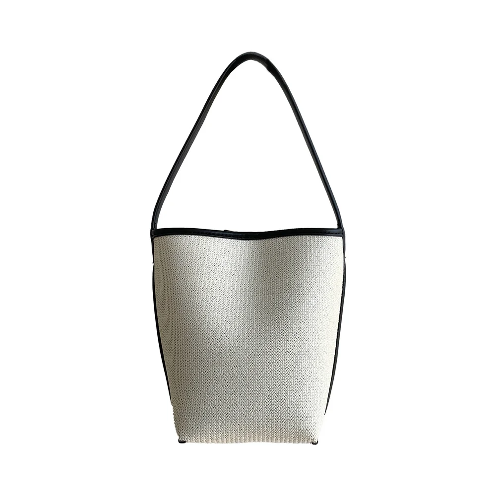 South Korea 2026 new cylindrical bucket bag with niche design, portable shoulder bag, fashionable and versatile armpit bag