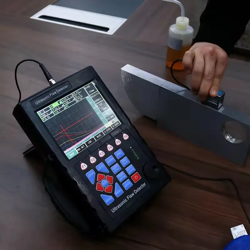 High-precision ultrasonic UF200 flaw detector, full digital detection rate high positioning, accurate non-destructive testing