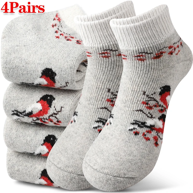 

4 Pairs Cute Animal Print Ankle Socks Women's Winter Plush Knit Crew Sock Soft Comfort Fuzzy for Floor Sleep Work Daily Wear