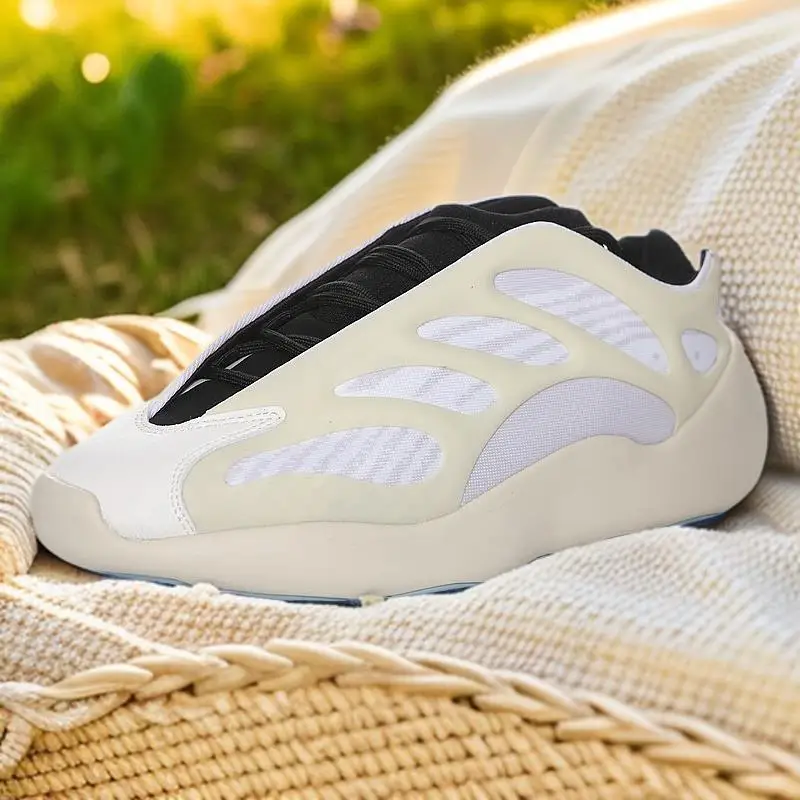 

New couple casual sports shoes for men, versatile, trendy, low top shoes for women