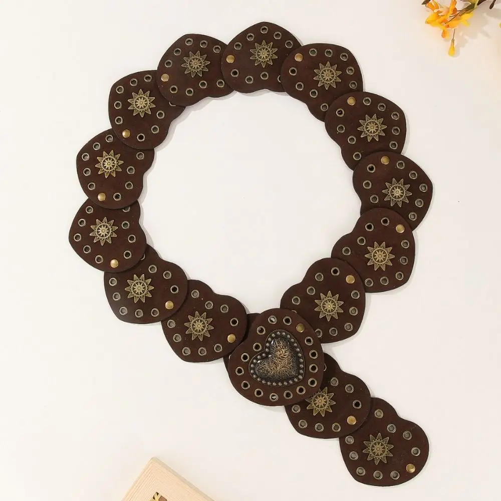 캐주얼 메탈 하트 벨트 와이드 Y2K 메탈 리벳 벨트 과장된 PU 가죽 카우보이 허리띠 여성용