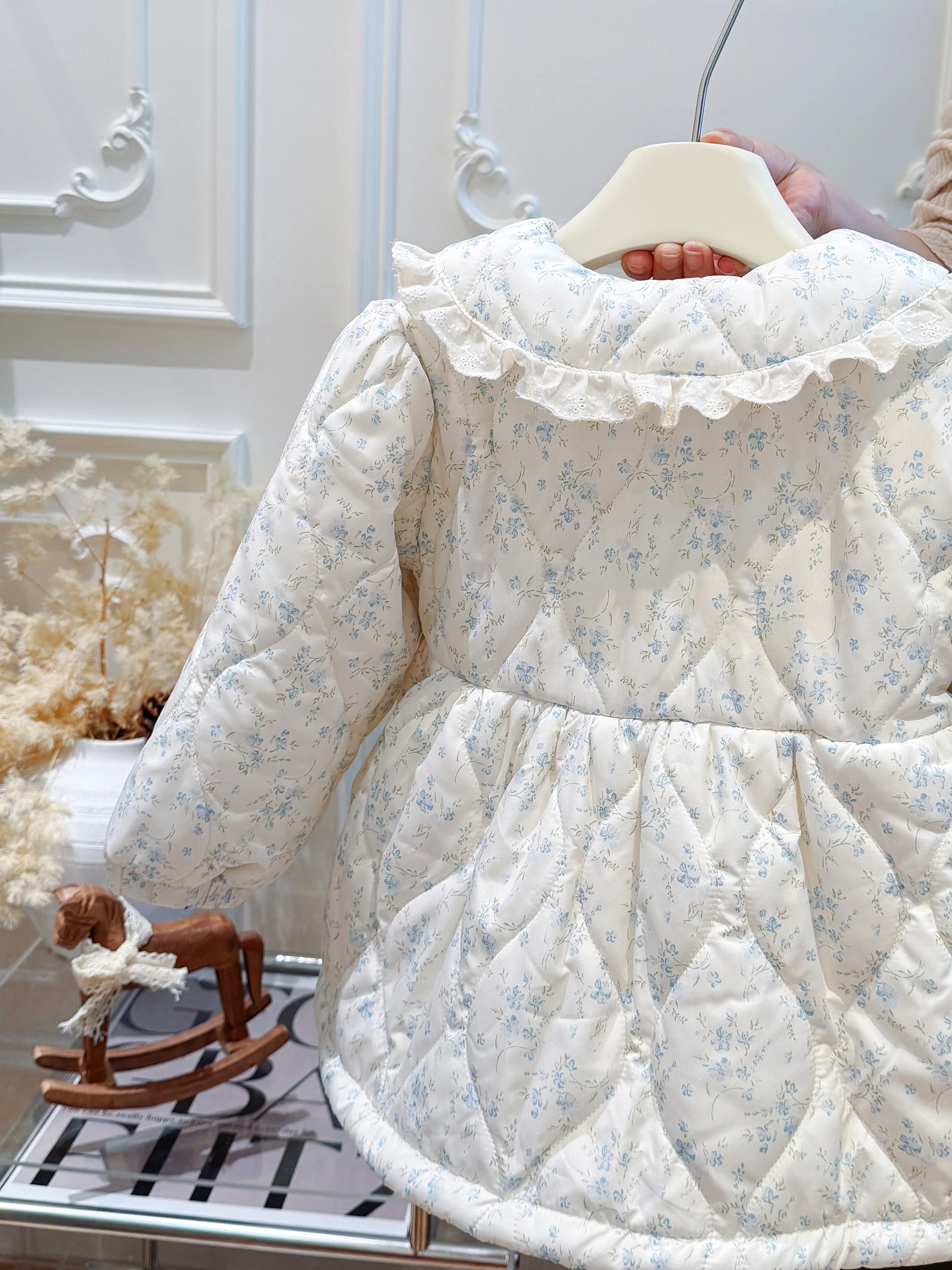 سترة قطنية سميكة جديدة للأطفال - مراجعة Baby Clothes وسعره