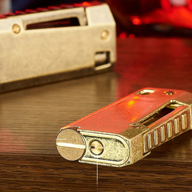 One-click Ejection Ignition Kero sene Lighter Metal Retro Personalized Side-pressure Old-fashioned Grinding Wheel Lighter