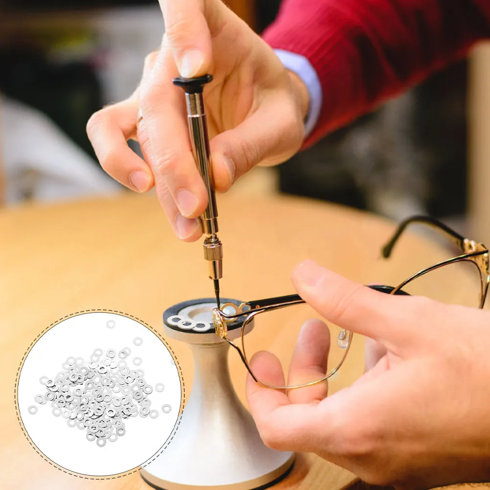 600Pcs Rimless Glasses Repair Flat Washers Metal Eyeglass Gaskets Eyeglass Screw Washers Glasses Repair Accessories Eyewear