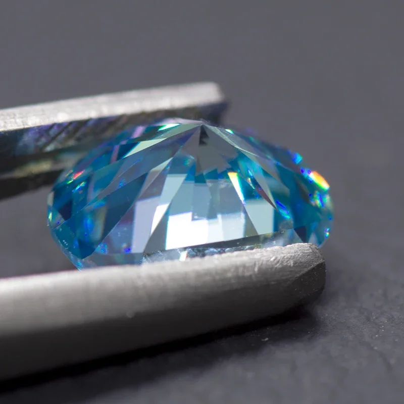 Batu Moissanite biru es warna Oval Cut Lab dibuat batu permata sintetis lulus penguji berlian dilengkapi dengan sertifikat GRA