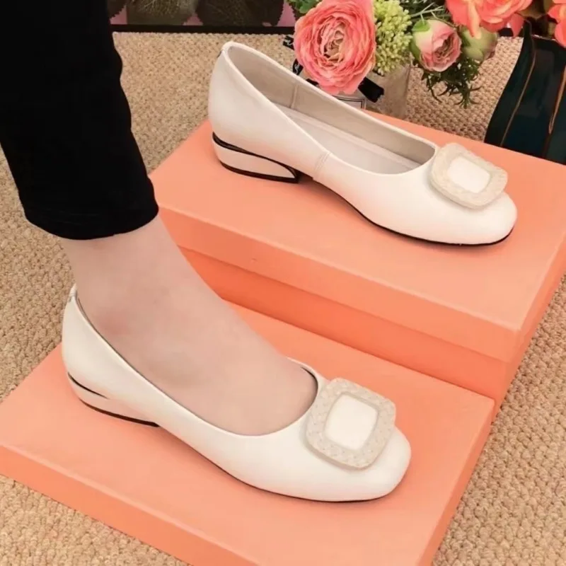 

High Quality Women's Leather Shoes Style Low Heel Shallow Mouth Versatile Comfortable Casual Shoes One-step Fashion Women's Shoe