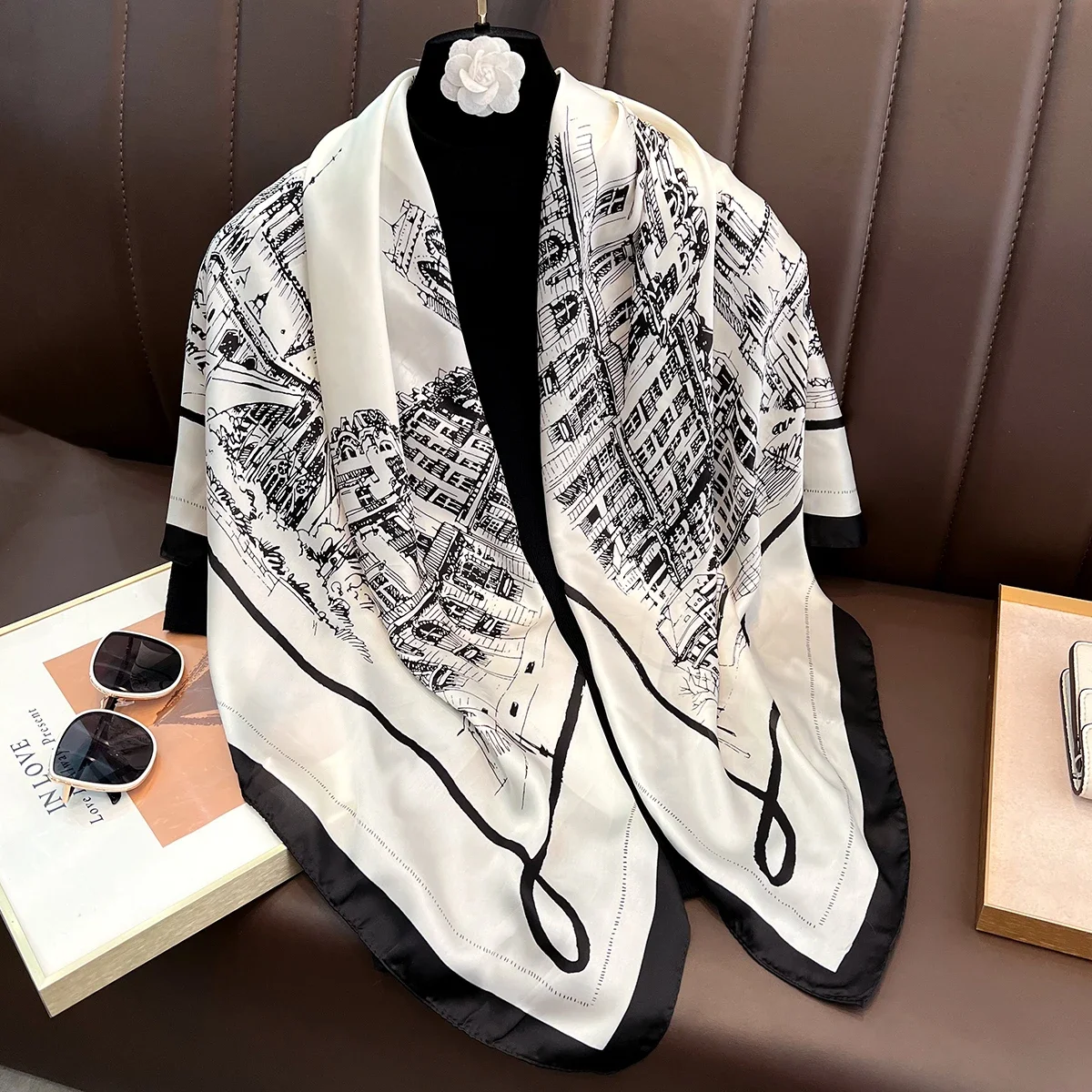 

2024 spring Autumn New Fashion Silk Scarf Women Outdoor Windproof Large Square Scarf Beach Long Soft Sunscreen Scarf Lady 110cm