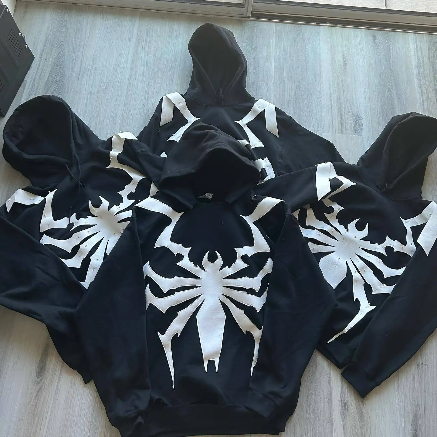 Unisex Hip Hop Punk Aesthetic Gothic Fashion Hoodies Women Spider Print Loose Sweatshirt Long Sleeve Hoodies Streetwear Tops