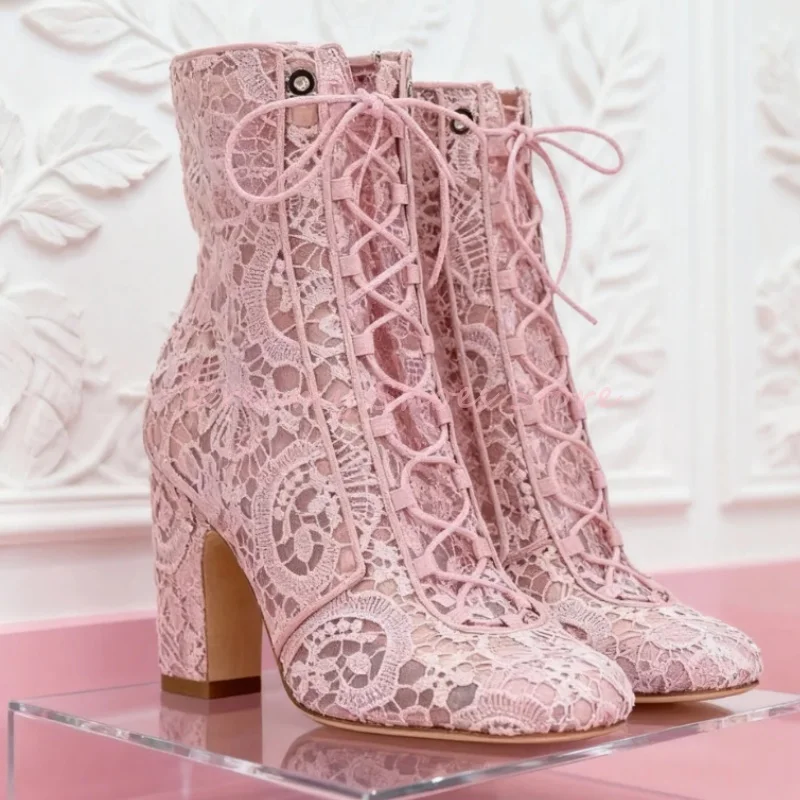 

Pink Lace Lace Up Block Heel Ankle Boots Women Hollow Side Zipper Short Boots Sweet Fashion Party Wedding Dress Ladies Shoes
