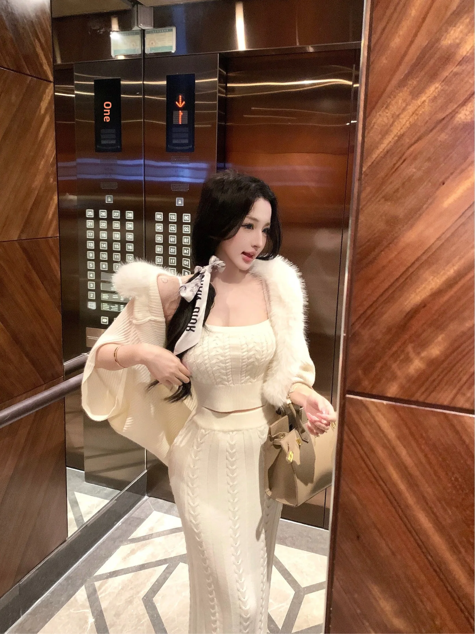 

Elegant White Twisted Set Women's Spring 2026 New Shoulder Shawl Cardigan Base Strap Wrap Long Skirt Three-piece Set
