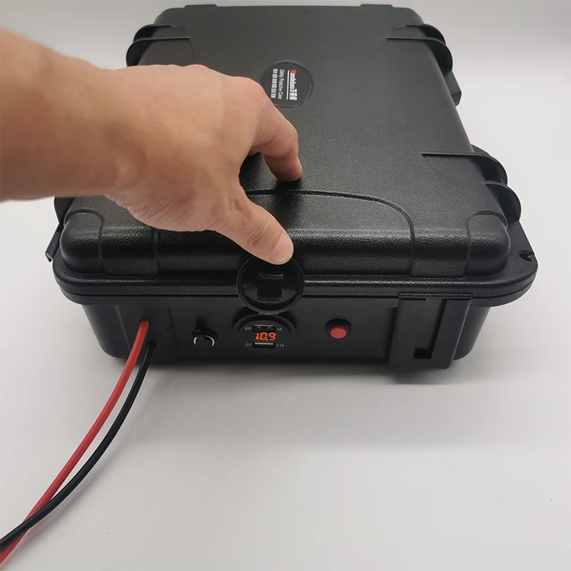 BMS付きリチウム電池,LiFePo4,12V, 60Ah, 80Ah, 100Ah, 120Ah, 150Ah, 200Ah,漁船,車両電源,10A充電器