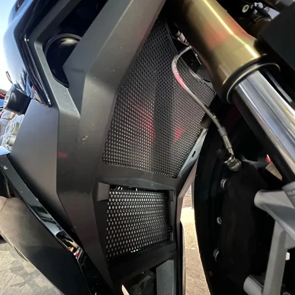 

For BMW S1000R M1000RR M1000R S1000RR 2019 2020 2021 2022 2023 2024 Motorcycle Radiator Guard Protection Grill Cover Protector