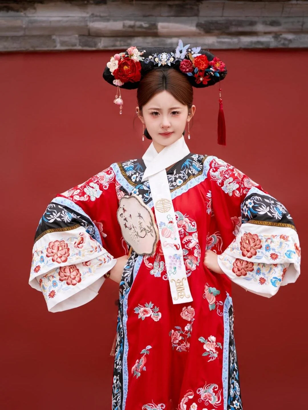 

Qing Dynasty Lady Costume Women's Fashion Photography Clothes Red Wall Photo Shoot Traditional Hanfu Ethnic Stage Costume