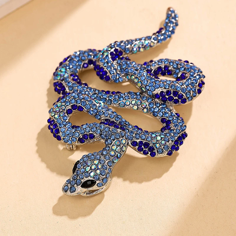 

Vintage Rhinestone Crystal Snake Brooch Pendant Jewelry Men New Year Gifts Fashion Christmas Women'S Wedding Scarf Pins