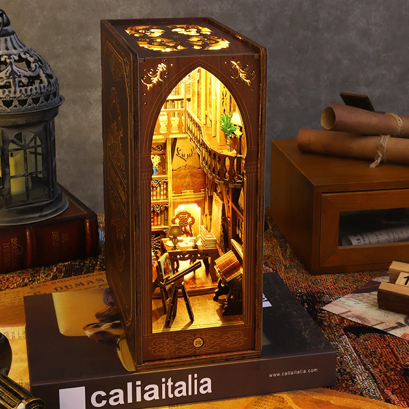 

DIY Book Nook Kit With LED Light Wooden Miniature Bookend Model 3D Handmade Puzzle Craft Room Dollhouse Decor For Birthday Gifts