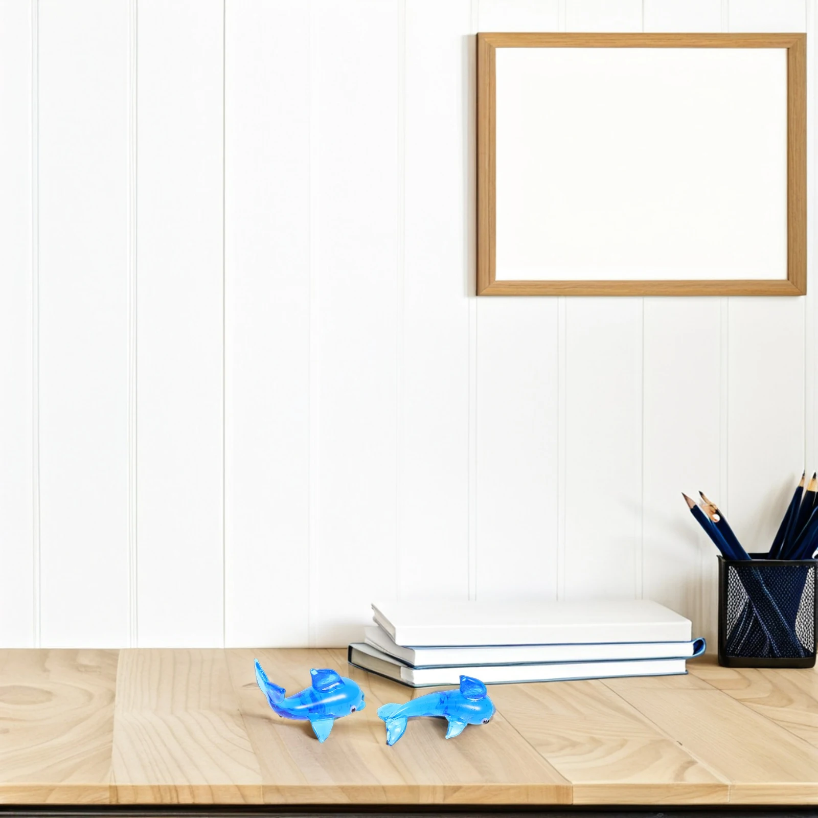 

2Pcs Glass Dolphin Decoration Exquisite Craftsmanship Smooth Surface Comfortable Touch Ideal for Home Office Tabletop Adornment