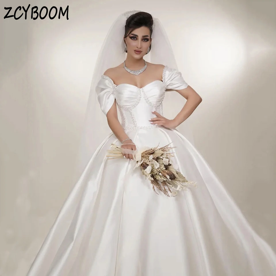 Vestido de novia de manga corta con escote en forma de corazón y lentejuelas blancas personalizado, vestido de baile hasta el suelo, cola de barrido, vestido de novia hecho a medida 2024