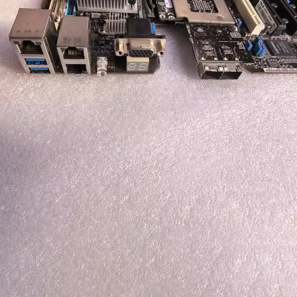 PCIe 3.0 M.2 LGA3647 dual-socket server motherboard Z11PR-D16
