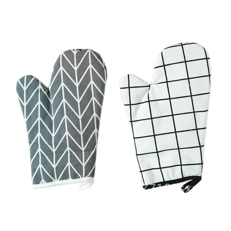 

Thickened Anti-Heat Oven Gloves Heat Insulation Non-Slip Kitchen Microwave Baking Gloves High Temperature Resistant