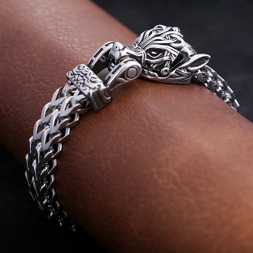 Fashion Vintage Viking Wolf Head Bracelet 316L Stainless Steel Cool Biker Animal Bracelets Party Charm Amulet Jewelry Wholesale