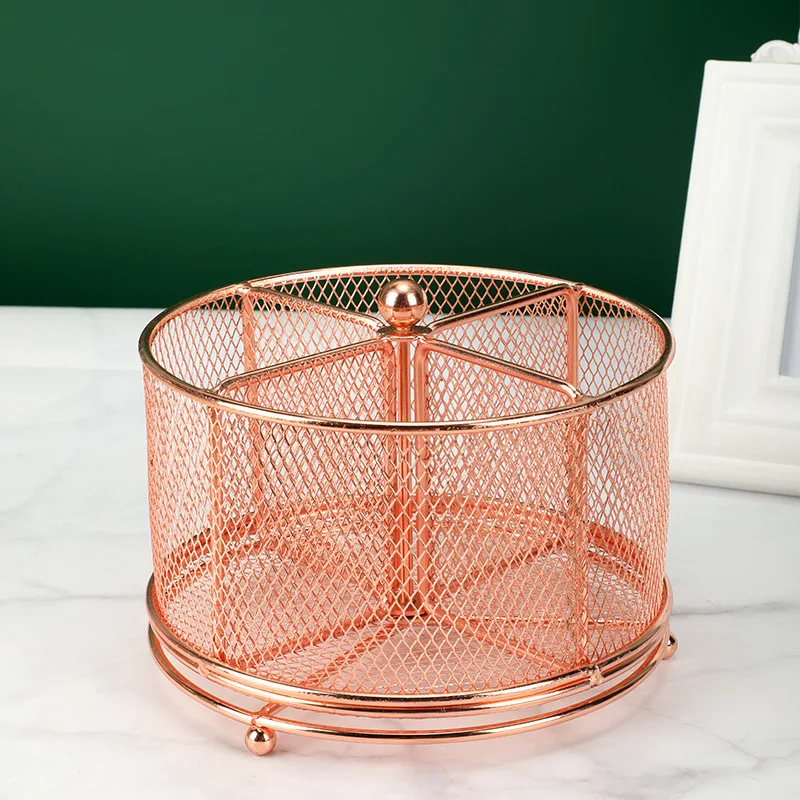 حامل أقلام معدني دوار لمنظم فرش التجميل المنزلية المكتبية مع مساحة تخزين متعددة الأقسام - تصميم شبكي حديدي متين