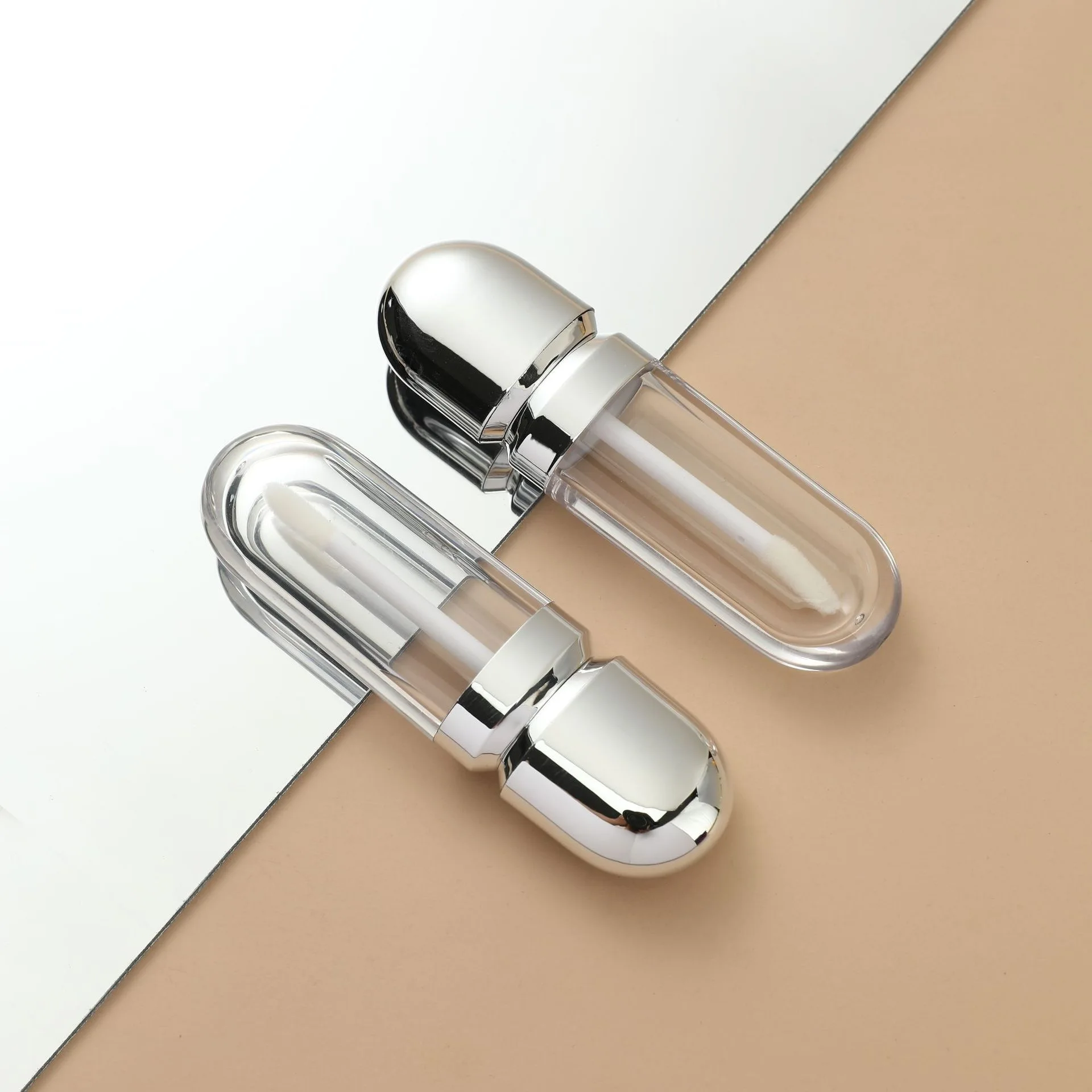 50 ชิ้นคุณภาพสูงรูปไข่ 8 มิลลิลิตรสไลเวอร์ลิปกลอสขวดหลอดเปล่าลิปทินท์หลอดลิควิดลิปสติกภาชนะบรรจุพลาสติกบรรจุภัณฑ์