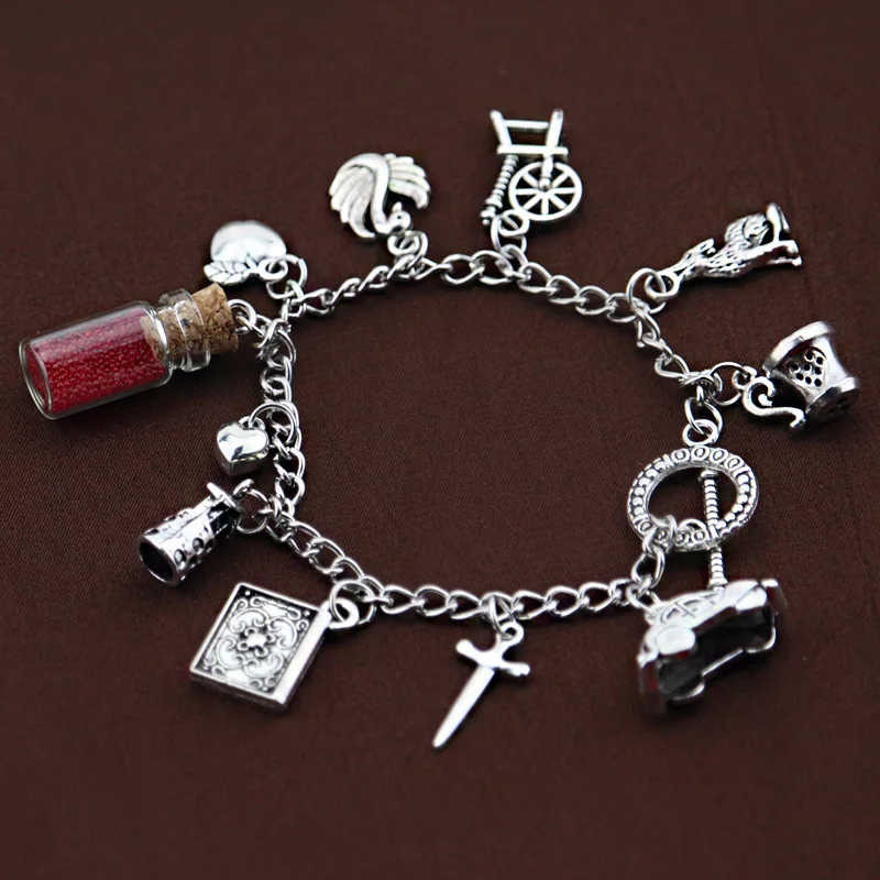 Joyería de película Swan Evil Queen, pulsera con dijes de cuentas Rojas, brazalete temático Once Upon A Time para fanáticos