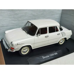 Skoda-diecast合金シミュレーション車モデル、1:18スケール、1000 MB、収集可能な装飾品