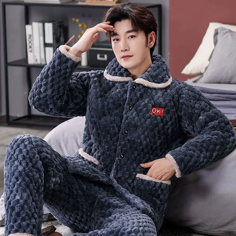 

2023 New Men Pajamas Lapel Homewear Thickened Velvet Loungewear Three-layer Cotton Flannel The Plus Size Warm Sleepwear Suit