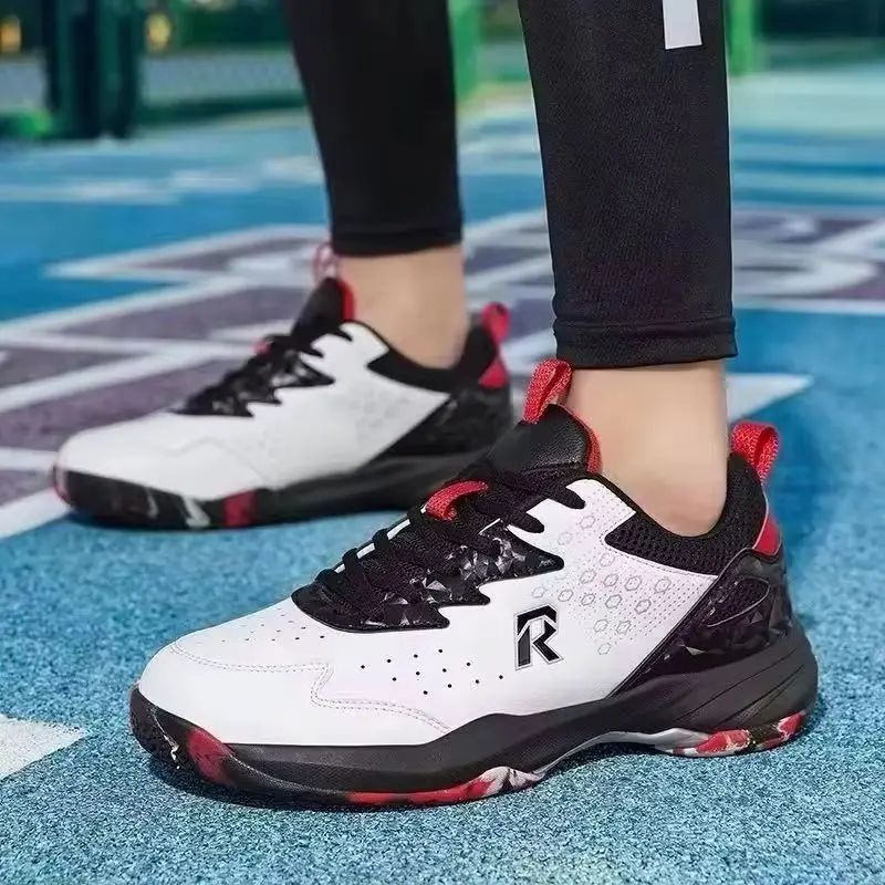 2026 New Luxury Badminton Men Shoes Breathable Man Indoor Court Shoes Non-Slip Tennis Shoes Men Lacing Table Tennis Shoe For Man