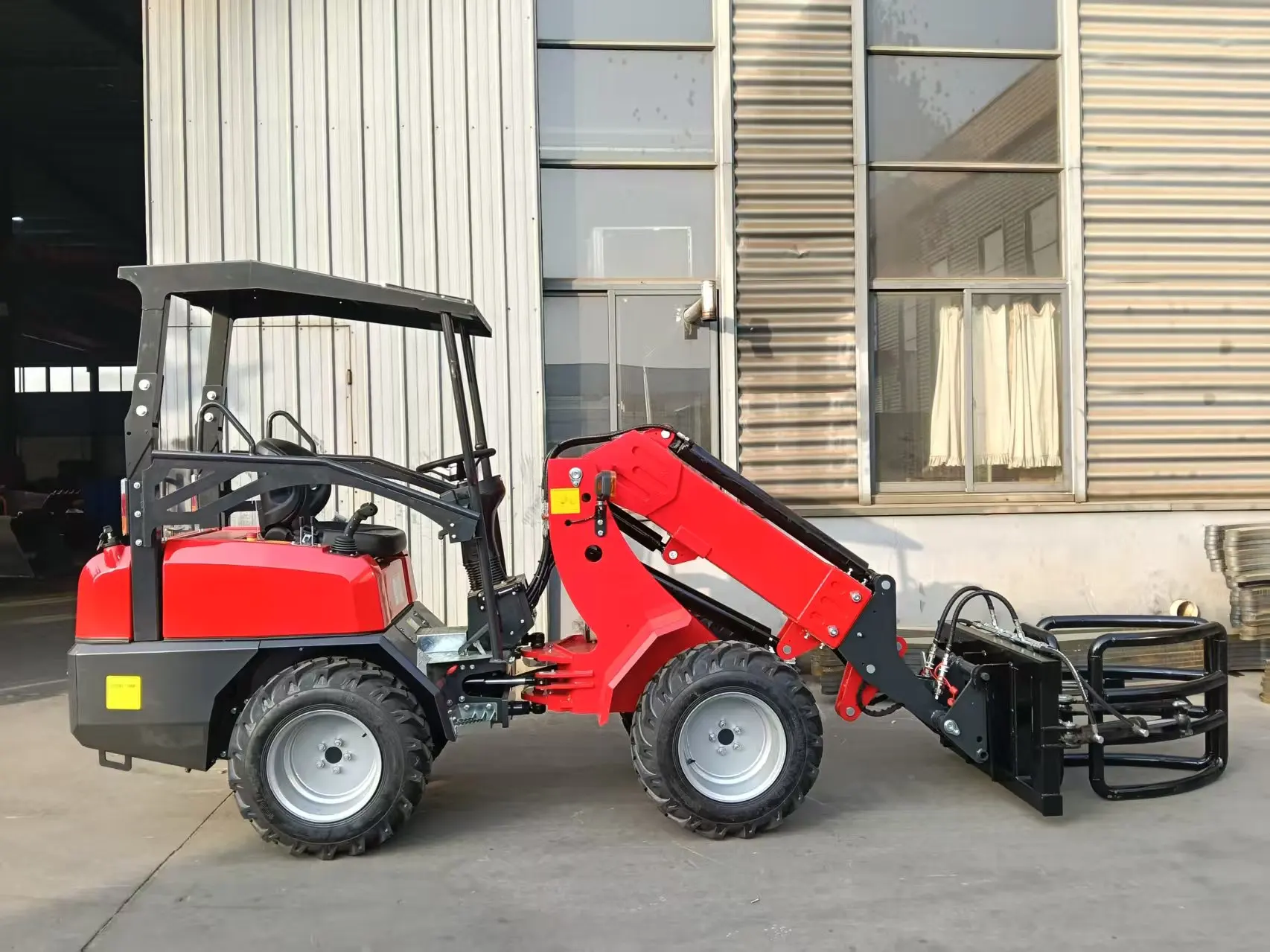 Nicosail KZL918 2100kg  Mini Telescopic Loader Euro 5 CE 4x4 Compact Telescopic Wheel Loader For European Market