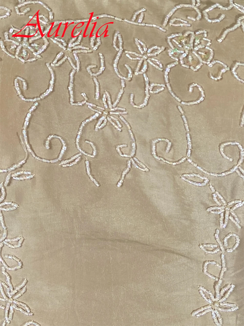 Aangepaste delicate champagne satijnen avondjurk klassieke strapless spaghettibandjes cocktailjurk sexy kanten galajurk aan de achterkant