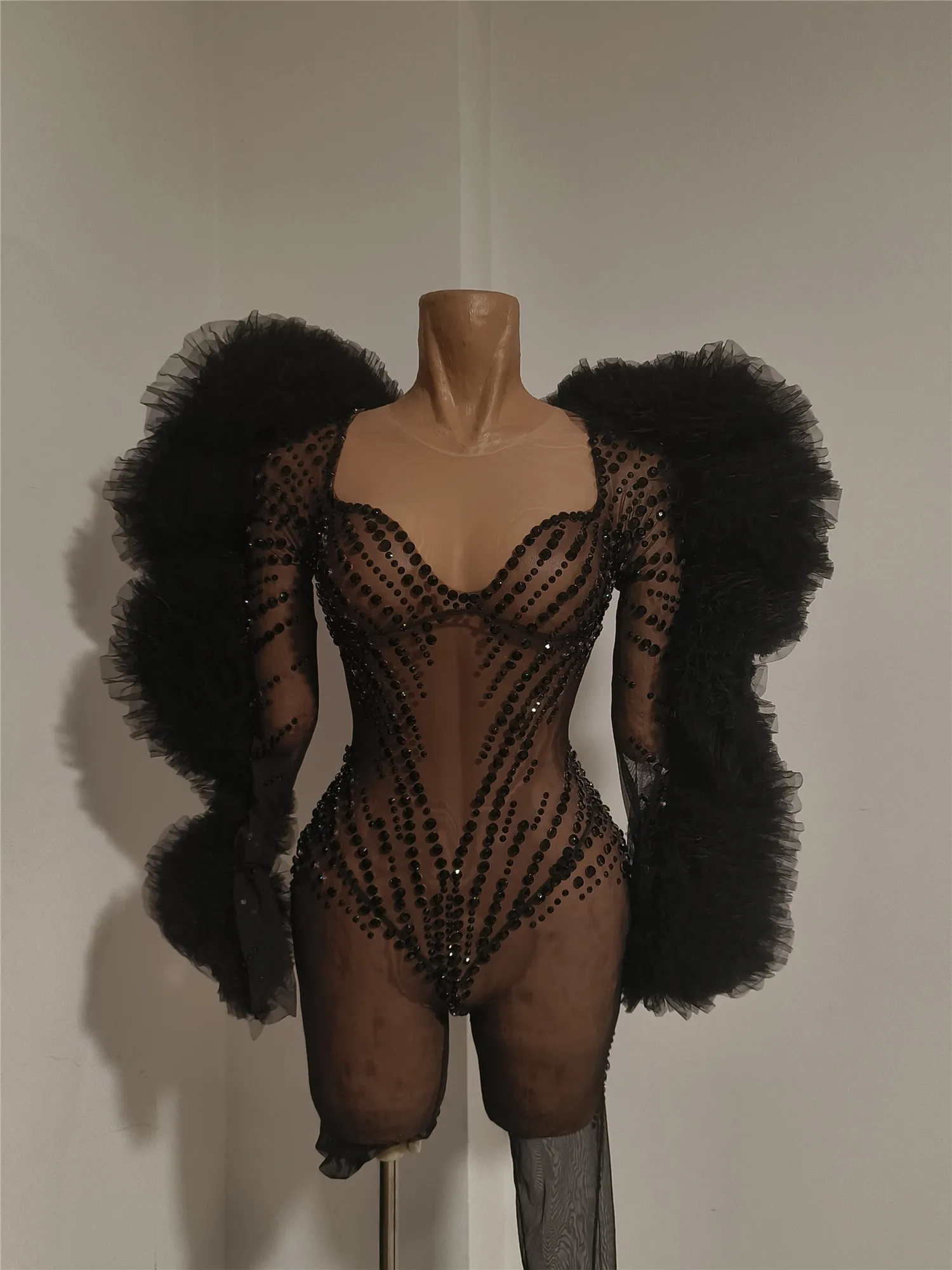 

Женские черные комбинезоны из сетки с блестками и прозрачными вставками, смелые наряды для особых случаев, вечерние костюмы для ночных клубов и вечеринок