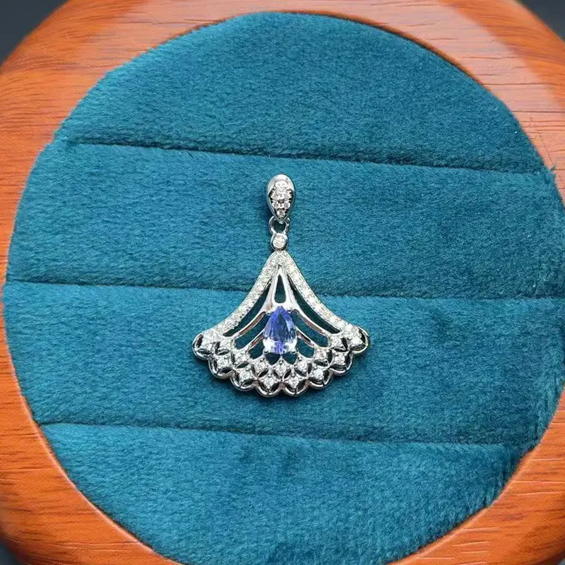 

Серебряное колье 925 пробы с натуральным танзанитом 4х6 мм, дизайн с цирконами, сертификат, изысканные ювелирные изделия для женщин