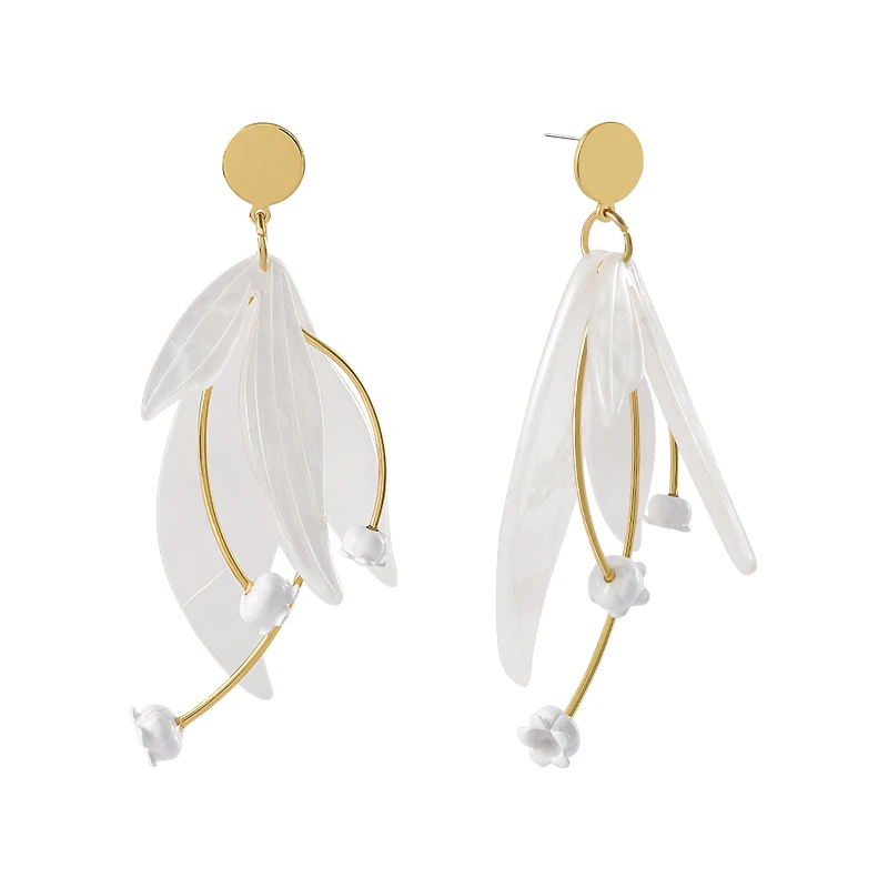 

Cold wind flower temperament long earrings, fashionable European and American exaggerated earrings