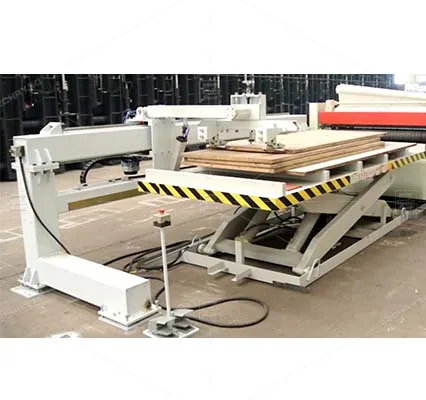 High Quality Board Feeding Table Chipboard Input Automatic Panel Feeding Arm Pushing Table Machine for Sale