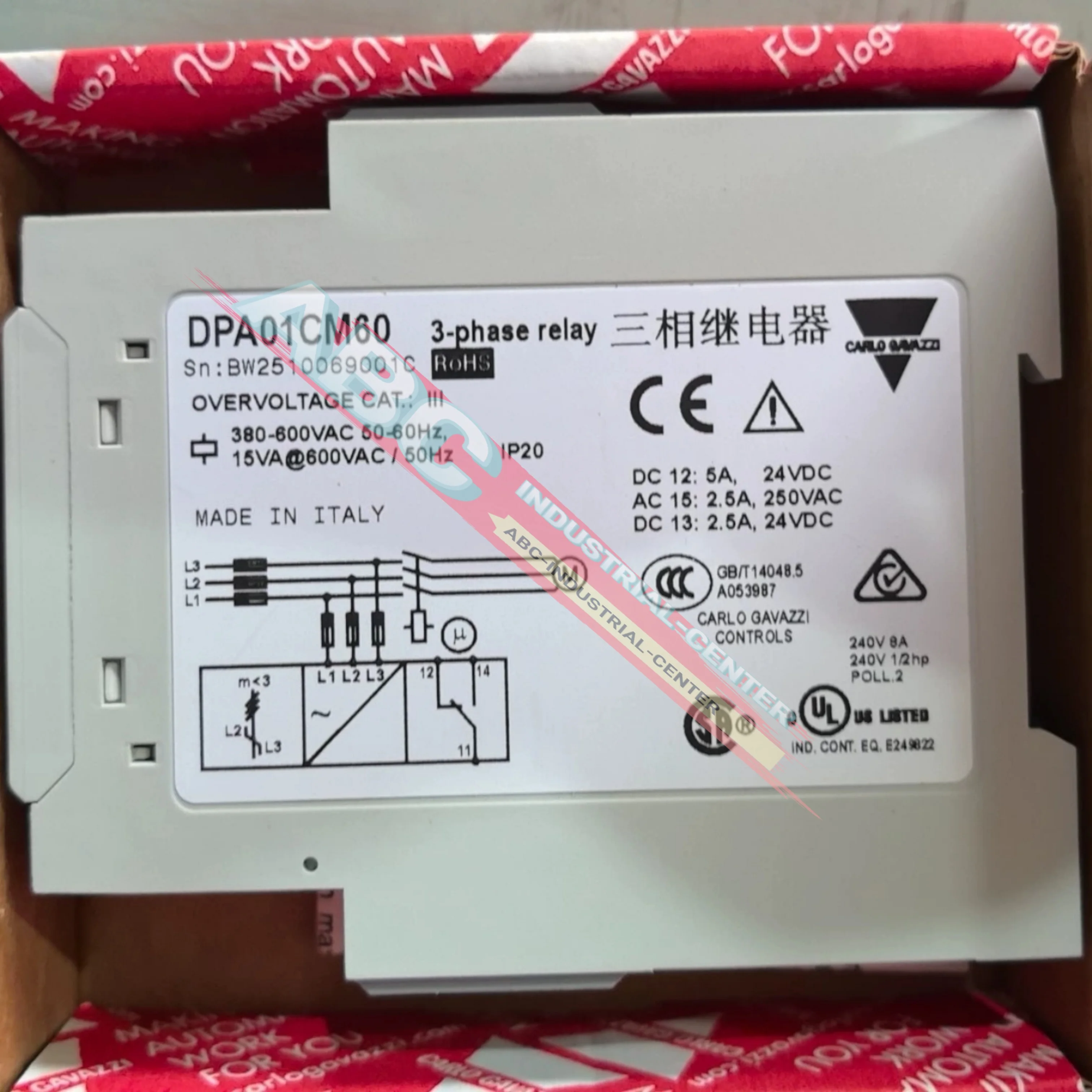 

Совершенно новое трехфазное реле DPA01DM48 DPA02CM40