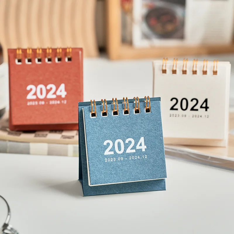 ปฏิทินโต๊ะเล็ก2024สีทึบอุปกรณ์การเรียนในสำนักงานสมุดจดตารางเวลาปฏิทินตั้งโต๊ะบันทึกการตกแต่งโต๊ะ