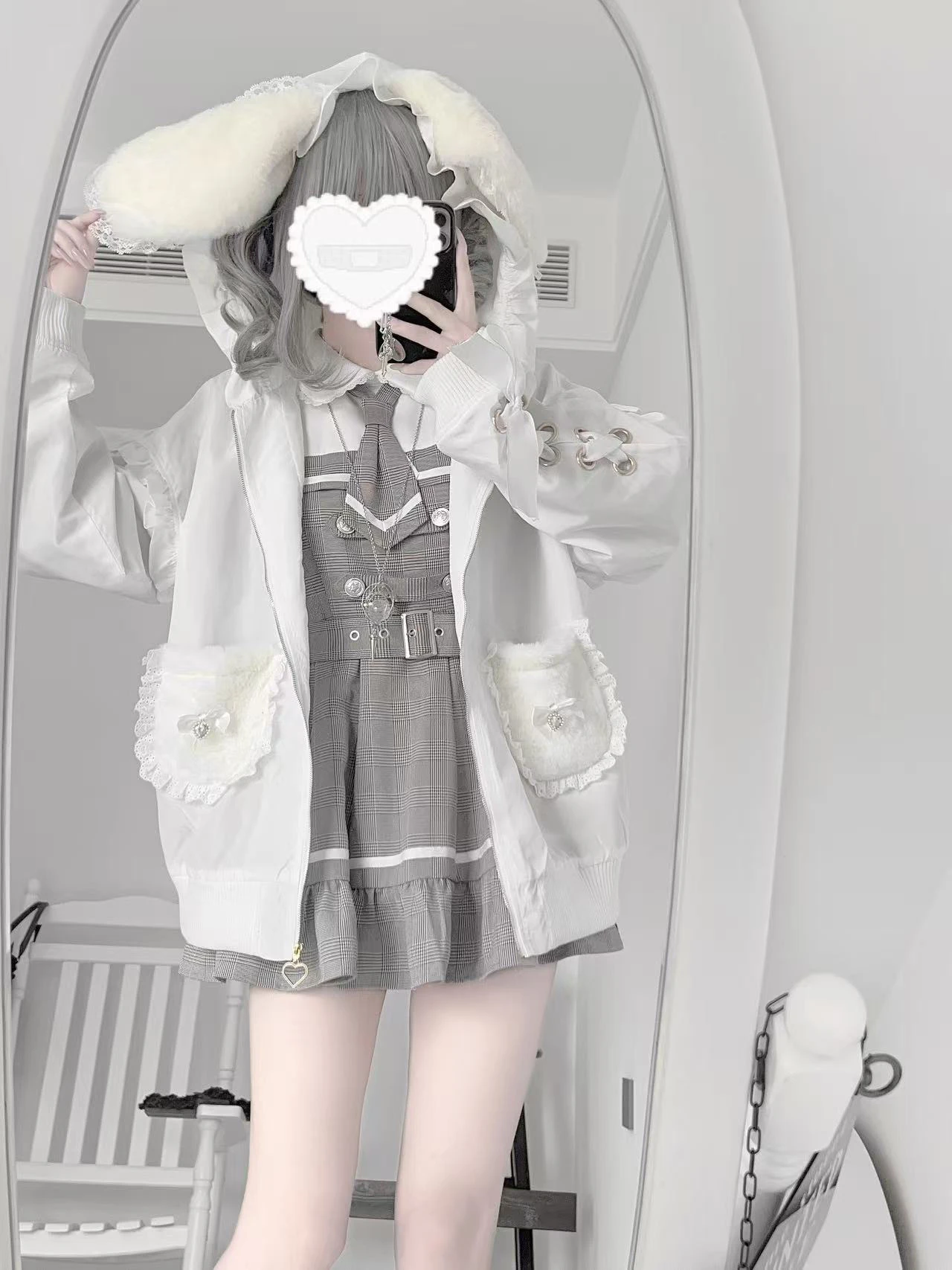 Original Japanese Mass-Produced Y2K Rabbit Ears Hooded Jacket Autumn New Girls' Loose Slimming Black White Jacket Kawaii Coat