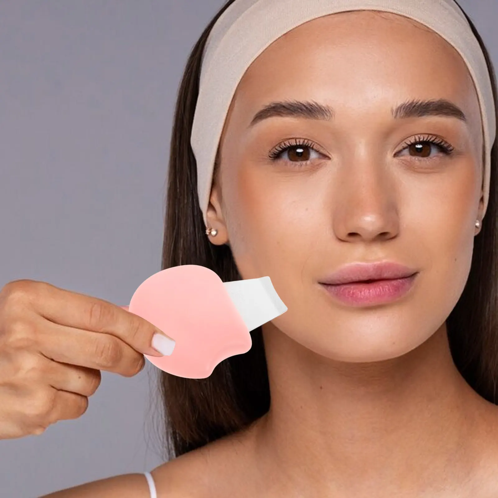 Portable Manual Face Scrubber Skin Scraper Lightweight Beauty Device for Blackhead Sebum Removal Deep Cleansing Exfoliating
