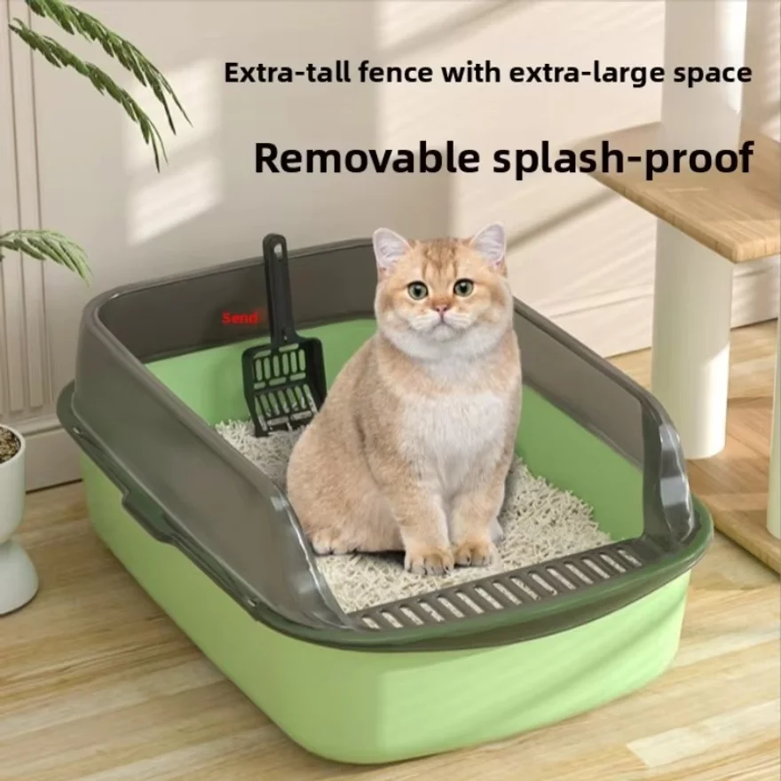 Cat litter box with high fence, semi-enclosed cat toilet, splash-proof pet product for pets outside.