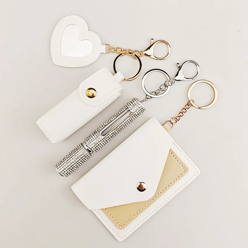 Fashionable 5ml Perfume Refillable Bottle with Diamond-encrusted Portable Spray Bottle Keychain