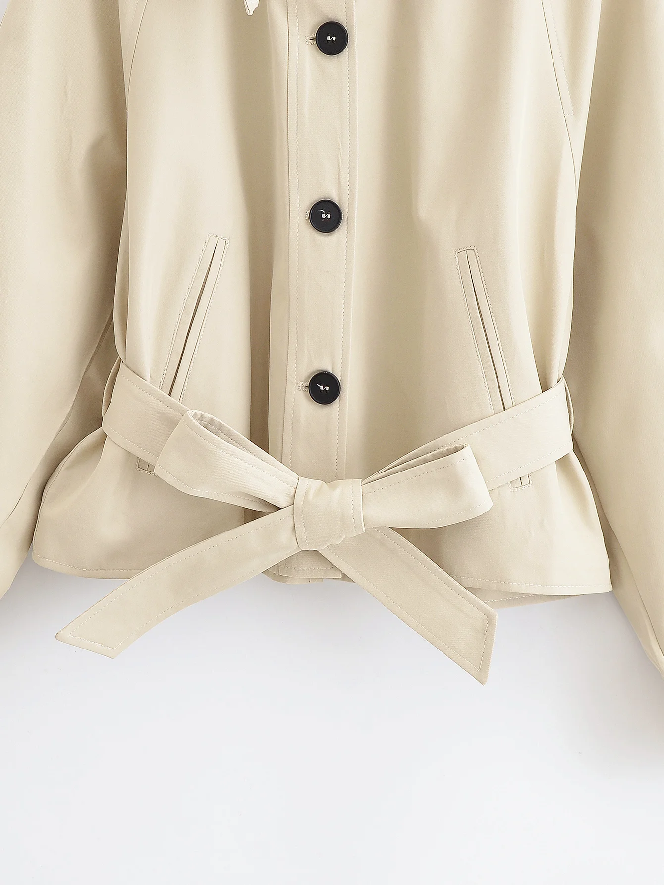 RARA2025 صيف جديد للمرأة عارضة أزياء بسيطة التنقل مع حزام طويلة الأكمام التلبيب سترة واقية قصيرة