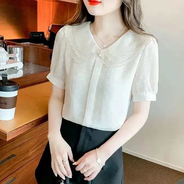 Retro Style Women's Chiffon Shirt Loose Fit Short Sleeve Baby Doll Collar Top Fashionable Summer New Arrival