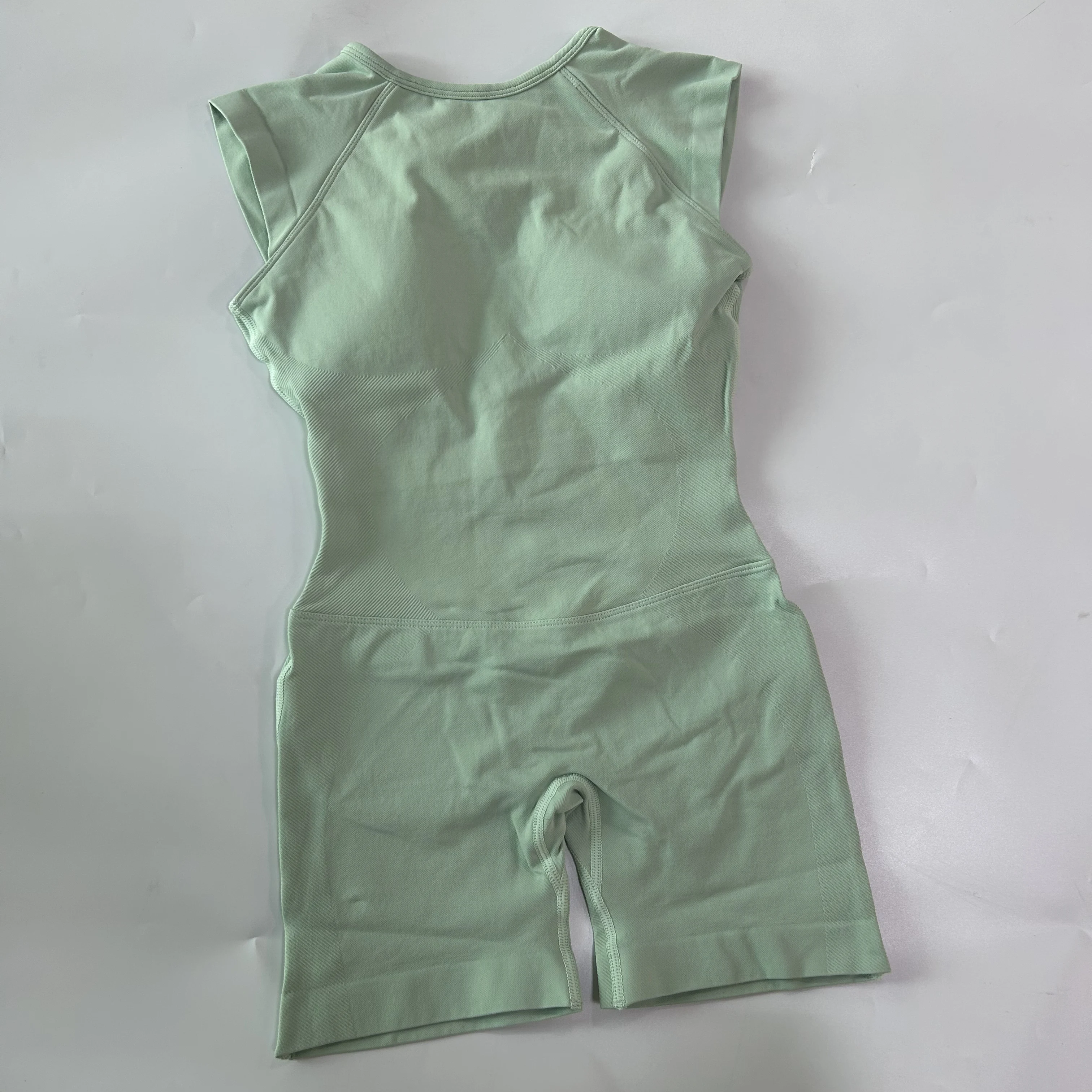 Pericic Kurzarm-Einteiler-Jumpsuit für Damen, Rückenfrei, Ausgeschnitten, Fitnesskleidung, Scrunch-Workout-Sportbekleidung, Yoga-Bodysuit-Set – Detail 20