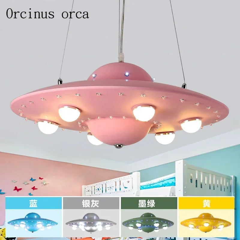 Cartoon creation color LED flying saucer chandelier boy girl bedroom children's room lamp cartoon spaceship chandelier