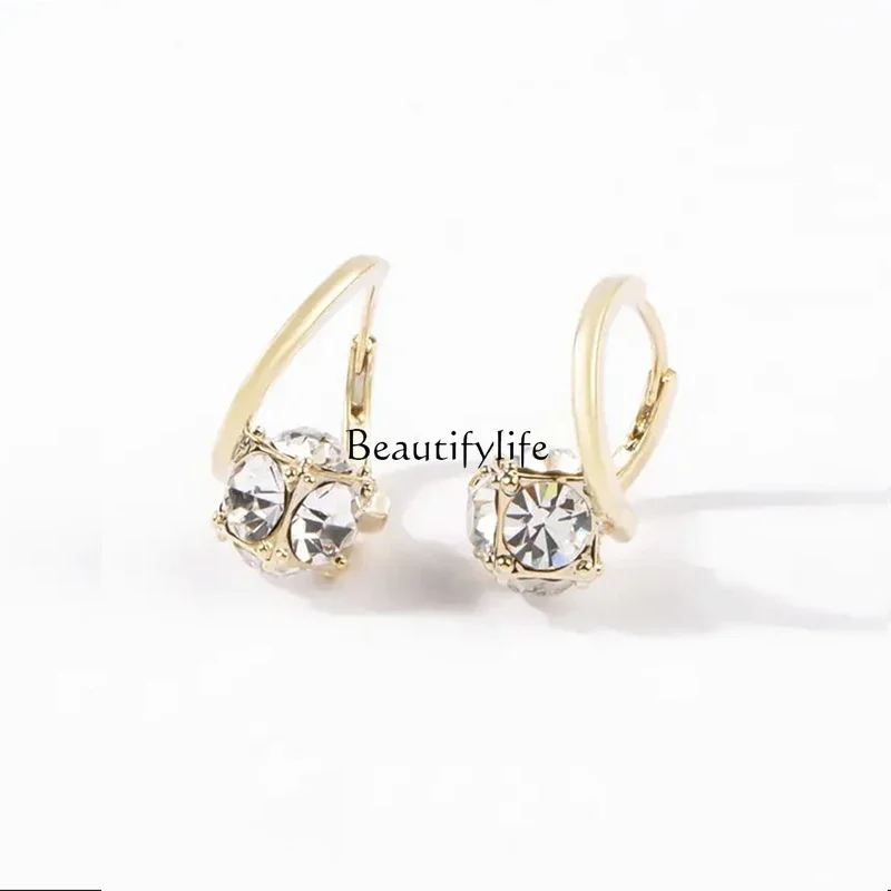 

Unique design simple temperament earrings versatile fashion earrings